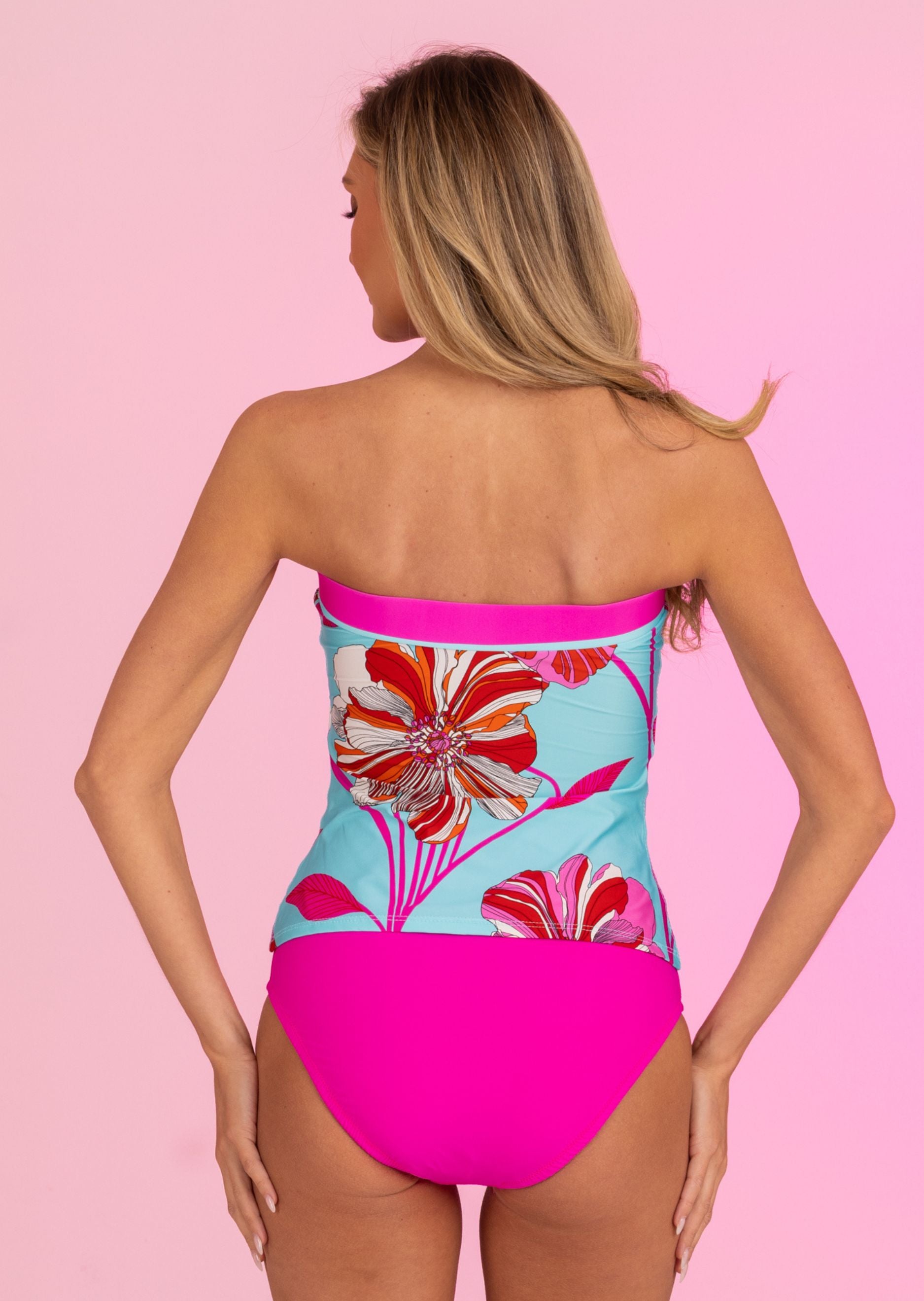 Menton Twist Front Bandini Top (MT-108)