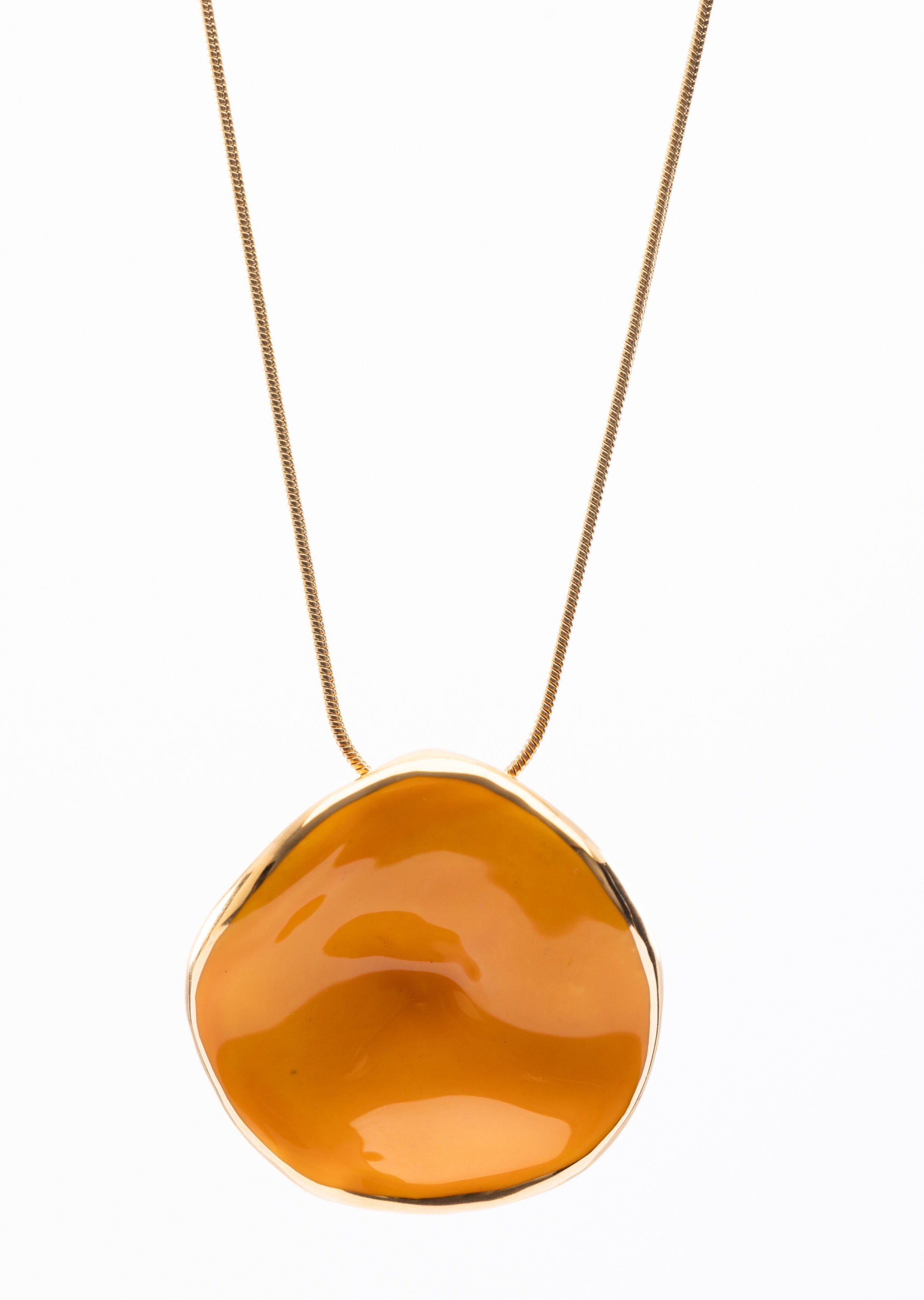 Wavy Large Pendant Necklace (TG-92210)