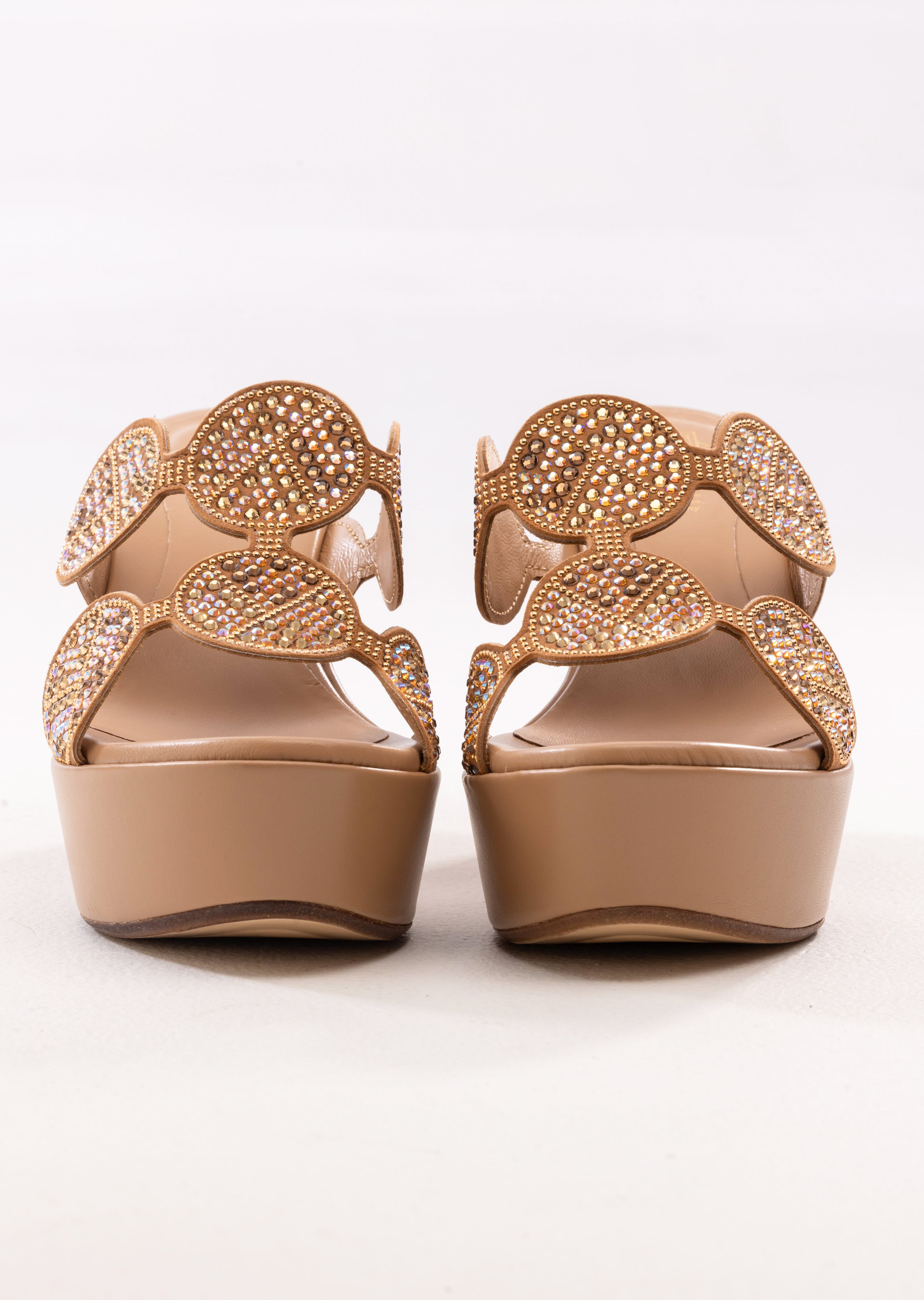 Gianna Wedge in Natural