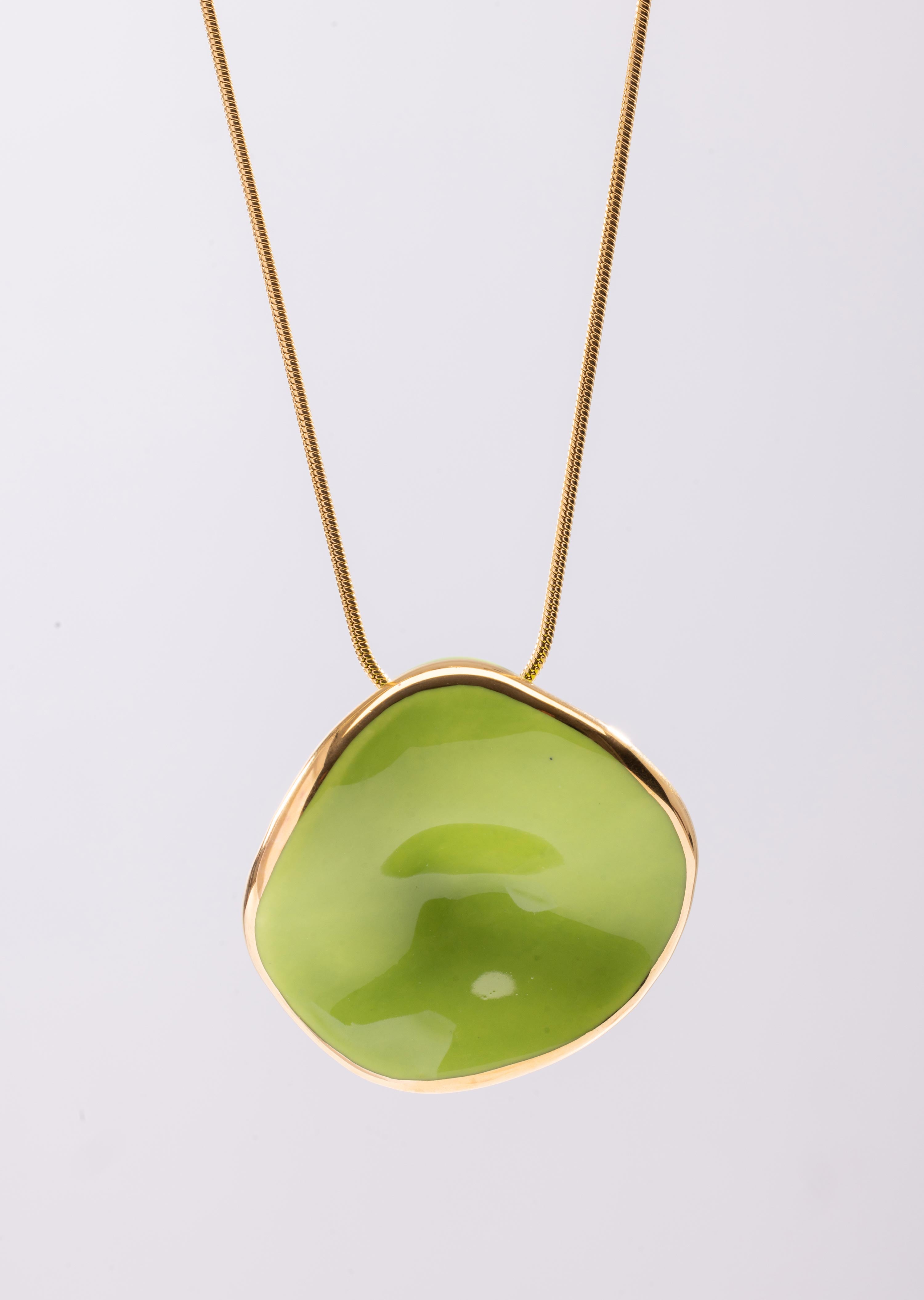 Wavy Large Pendant Necklace